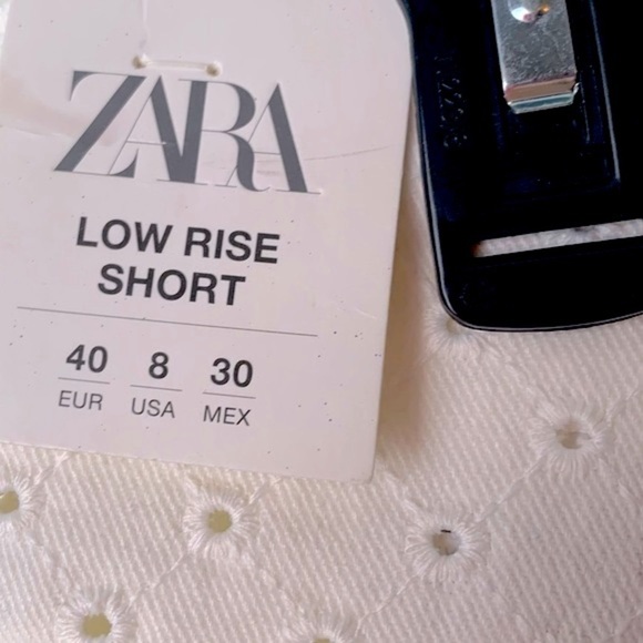 NEW ZARA White Low Rise Eyelet Cutwork Embroidery Size 8 - Picture 8 of 8
